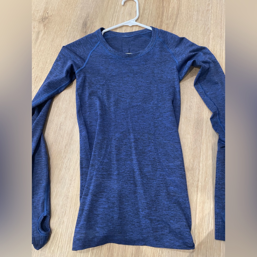Lululemon. size 2